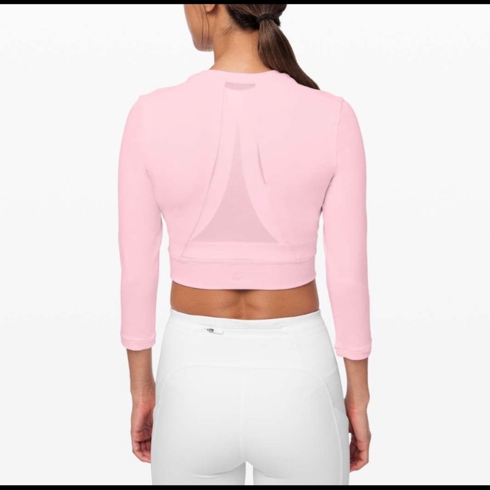 Lululemon Short Stop Crop in Light Pink
